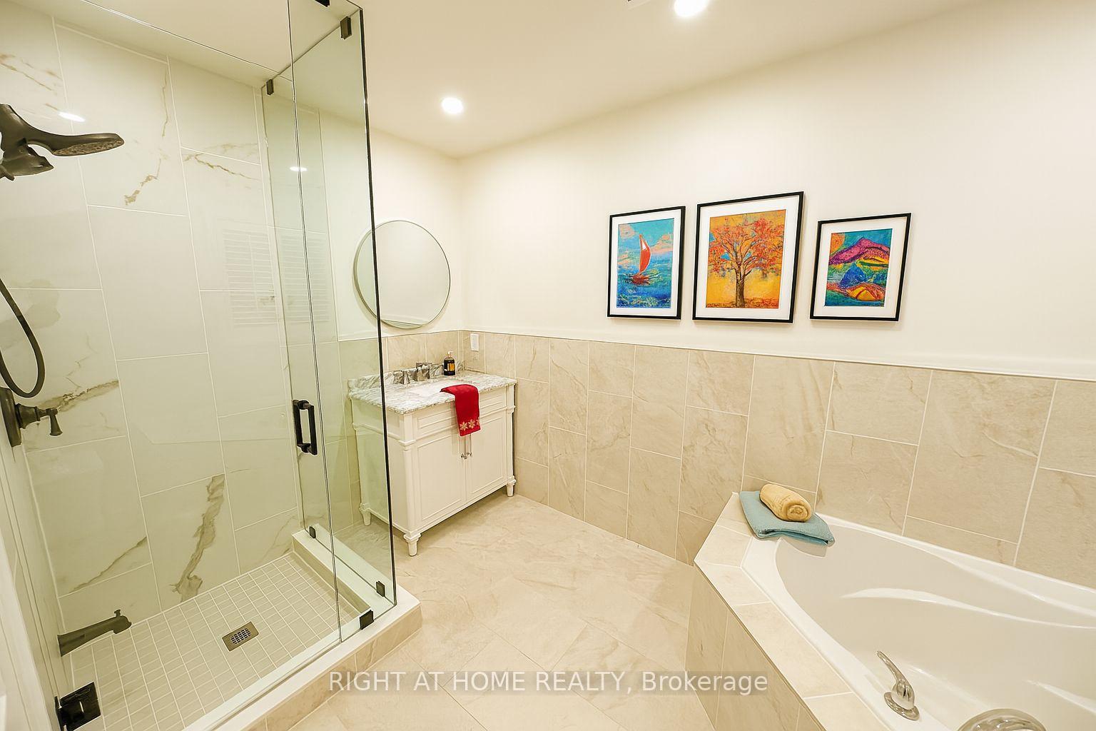 Photo 9 of 16 Imperial Crown Lane, Barrie, Innis-Shore — HOMEH