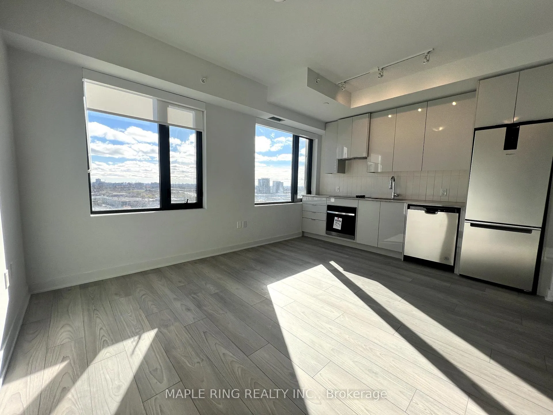 Photo 1 of Unit 1108, 2920 Highway 7 Road, Vaughan, Concord — HOMEH
