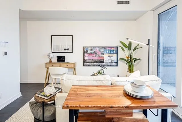 Photo 3 of Unit 1707, 2020 Bathurst Street, Toronto, Humewood-Cedarvale — HOMEH