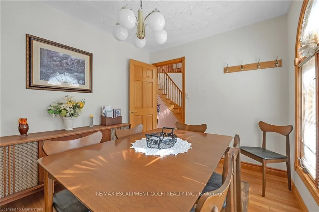Photo 6 of 10 Embassy Drive, Hamilton, Lisgar — HOMEH
