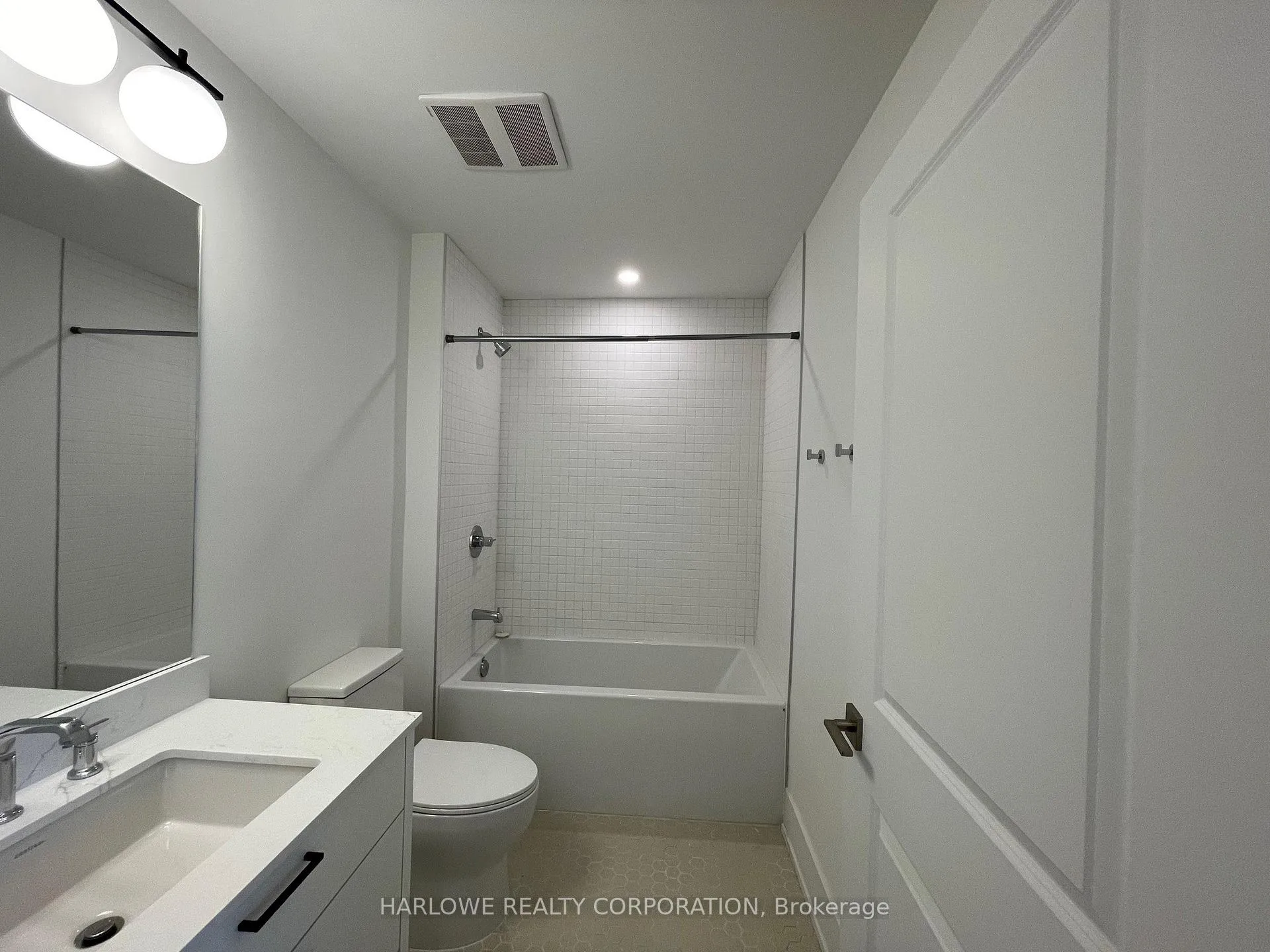 Photo 6 of Unit 1103, 206 King Street W, Hamilton, Central — HOMEH