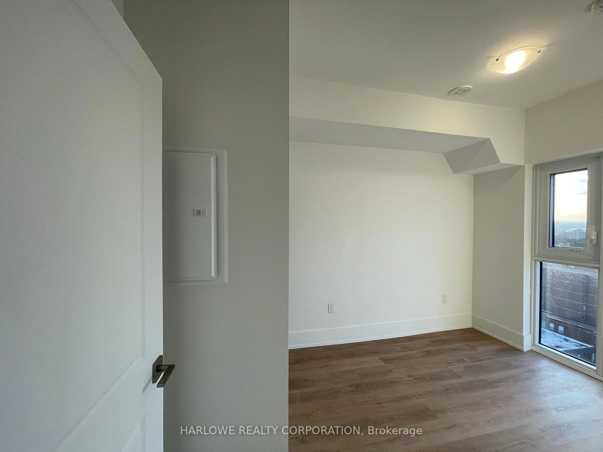 Photo 7 of Unit 1103, 206 King Street W, Hamilton, Central — HOMEH