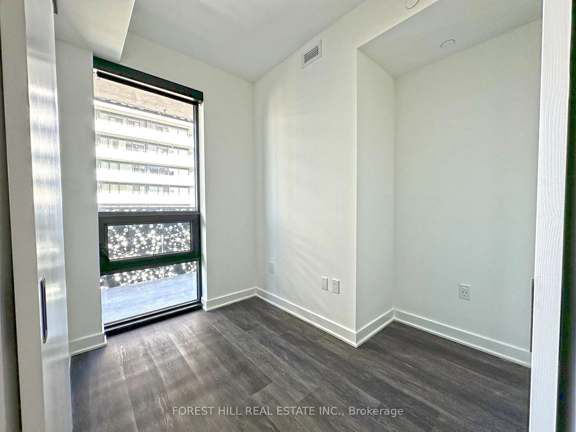 Photo 11 of Unit 4409, 55 Charles Street E, Toronto, Church-Yonge Corridor — HOMEH