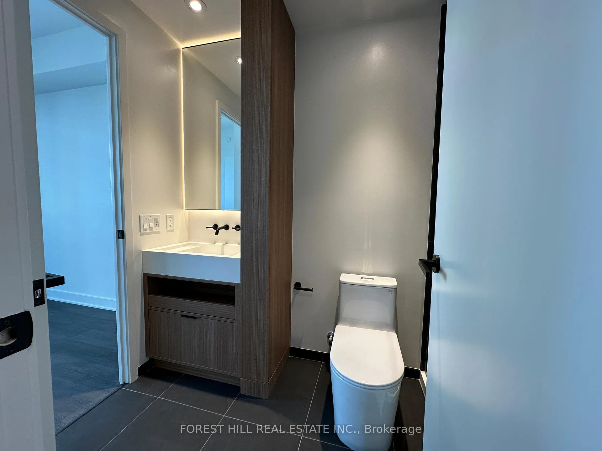 Photo 19 of Unit 4409, 55 Charles Street E, Toronto, Church-Yonge Corridor — HOMEH