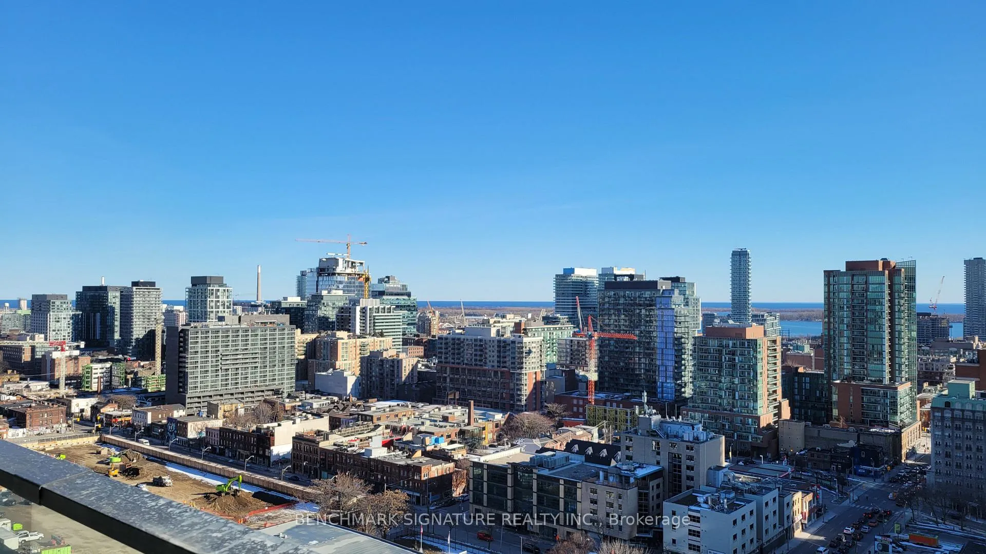 Photo 2 of Unit 2608, 47 Mutual Street, Toronto, Church-Yonge Corridor — HOMEH