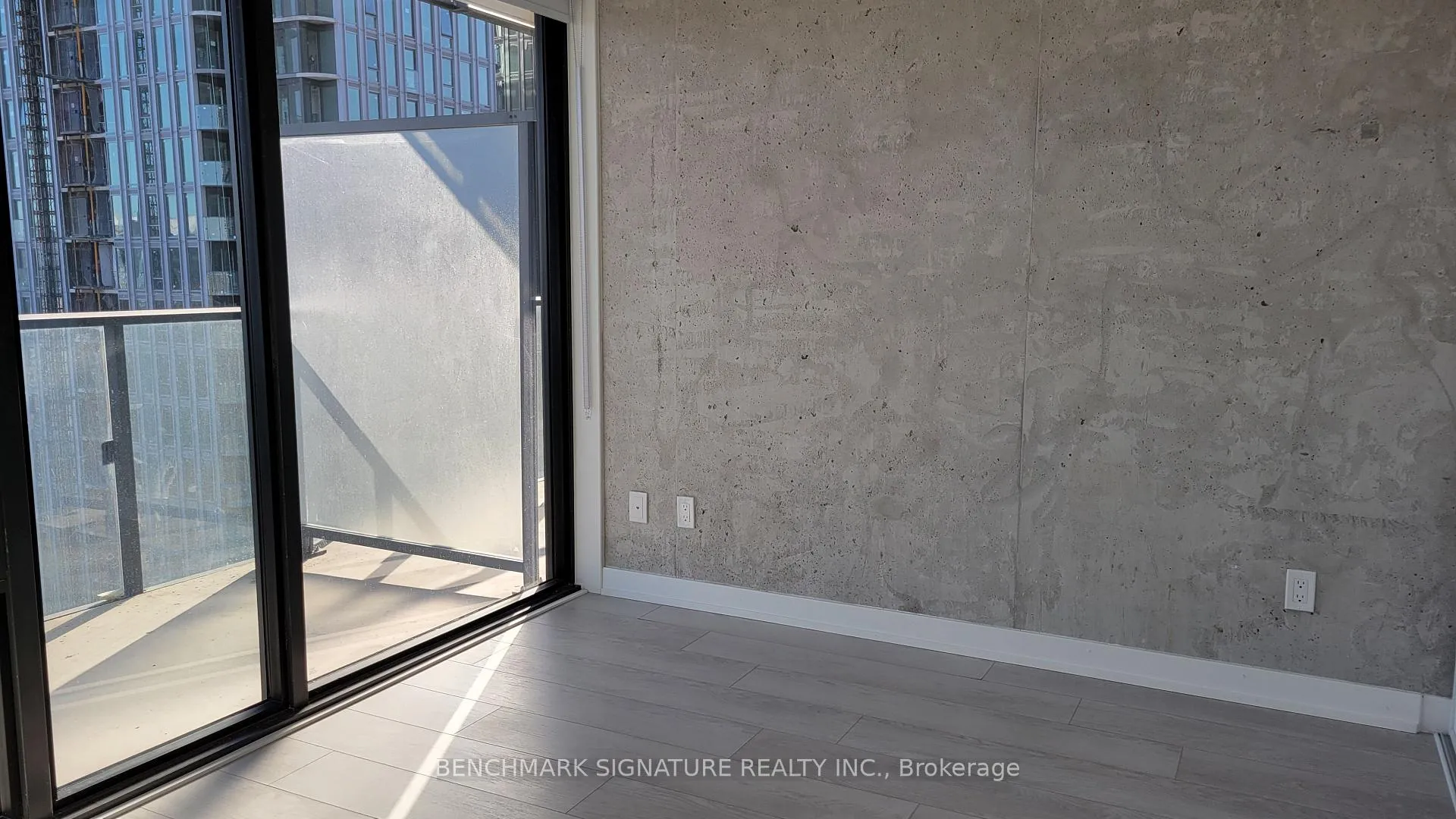 Photo 5 of Unit 2608, 47 Mutual Street, Toronto, Church-Yonge Corridor — HOMEH