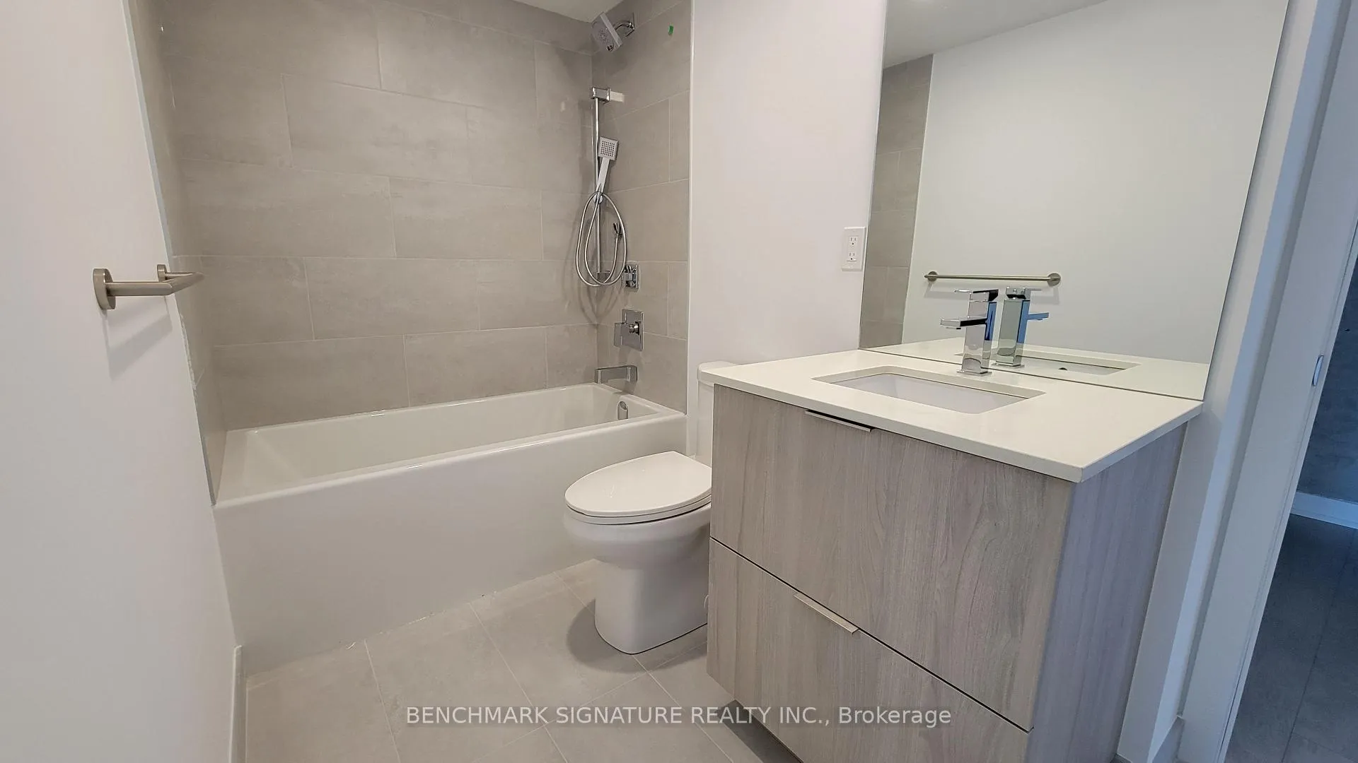 Photo 13 of Unit 2608, 47 Mutual Street, Toronto, Church-Yonge Corridor — HOMEH