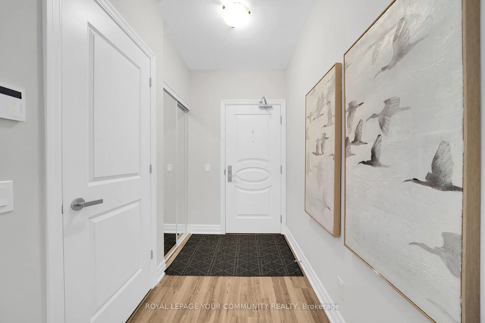 Photo 3 of Unit 1908, 9075 Jane Street, Vaughan, Concord — HOMEH