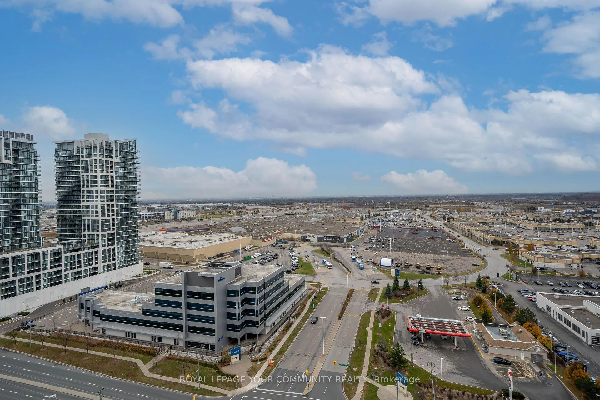 Photo 22 of Unit 1908, 9075 Jane Street, Vaughan, Concord — HOMEH