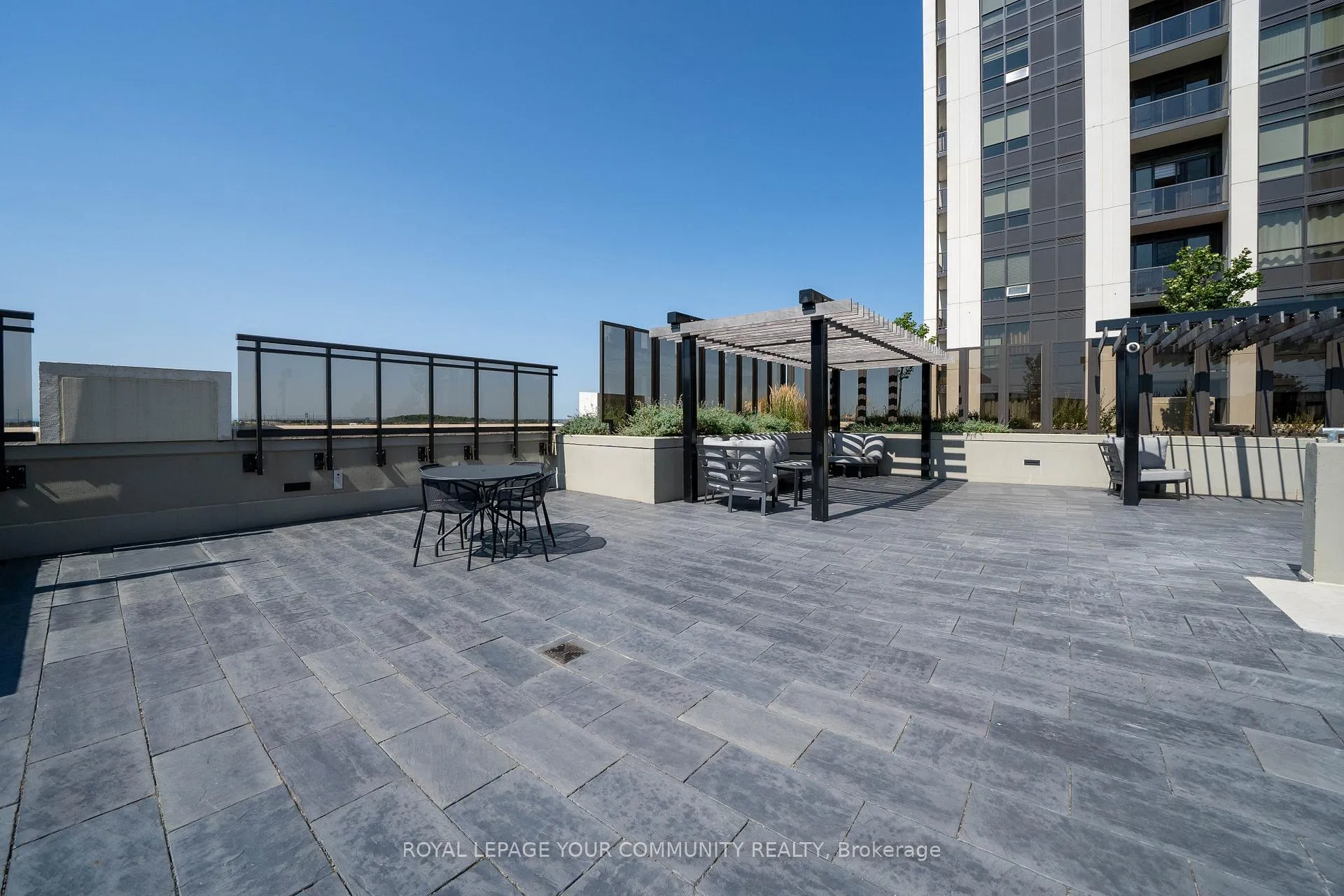 Photo 24 of Unit 1908, 9075 Jane Street, Vaughan, Concord — HOMEH