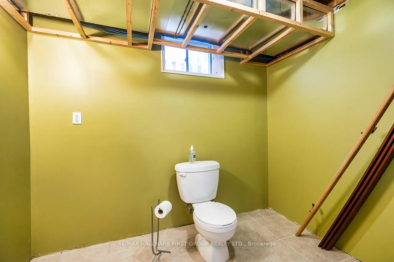 Photo 23 of 111 Perryview Drive, Scugog, Port Perry — HOMEH