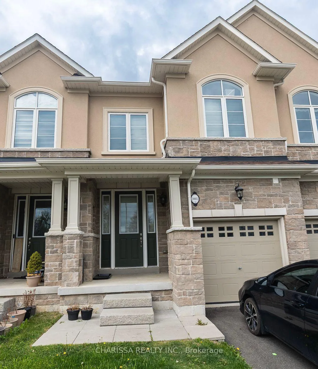 Photo 17 of 1085 Garner Road E, Hamilton, Ancaster — HOMEH
