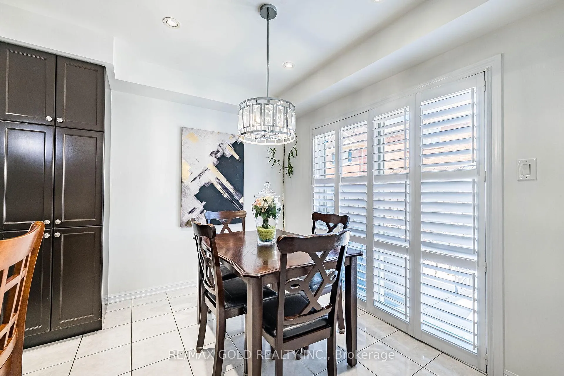 Photo 19 of 43 Arkwright Drive, Brampton, Northwest Brampton — HOMEH