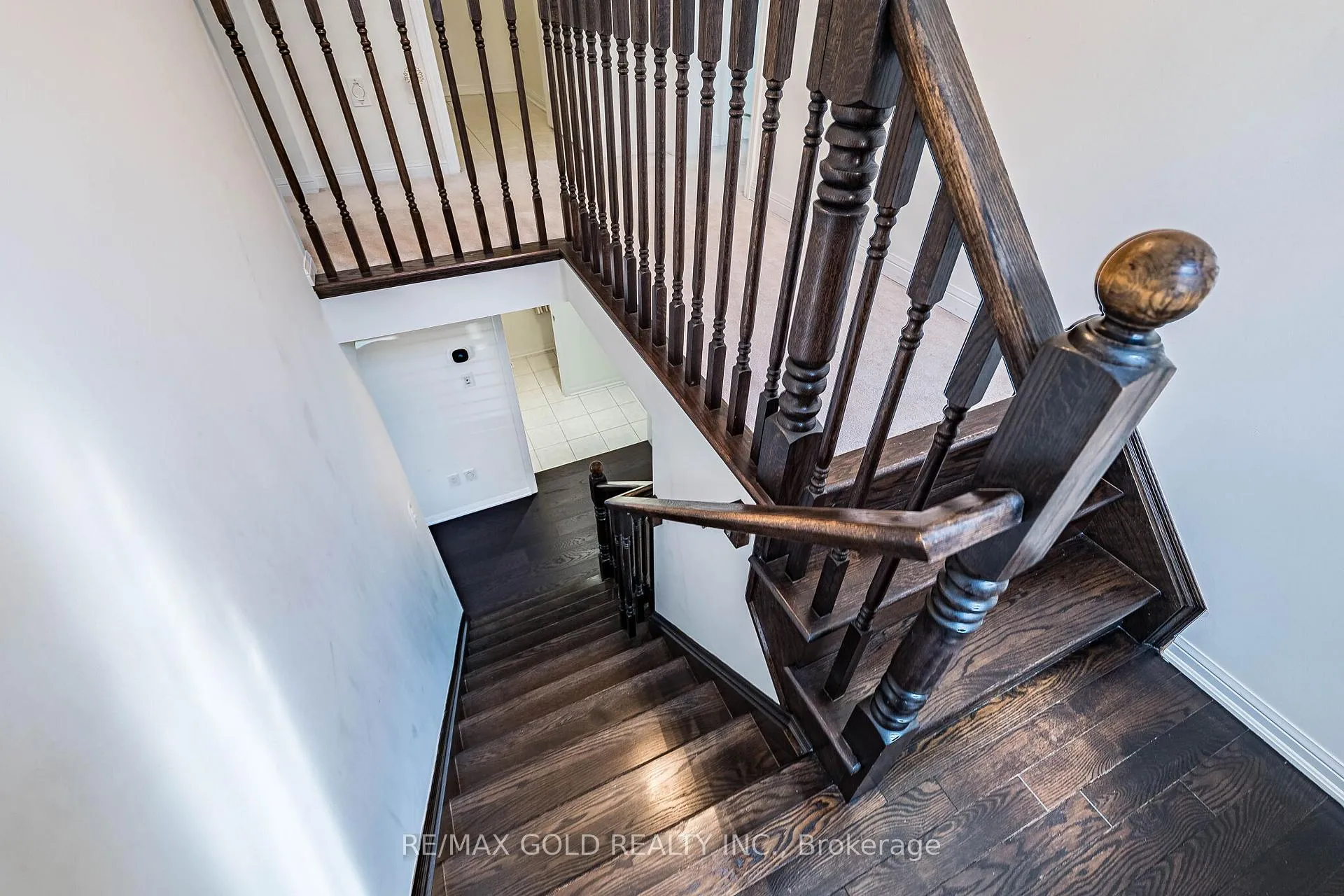 Photo 30 of 43 Arkwright Drive, Brampton, Northwest Brampton — HOMEH