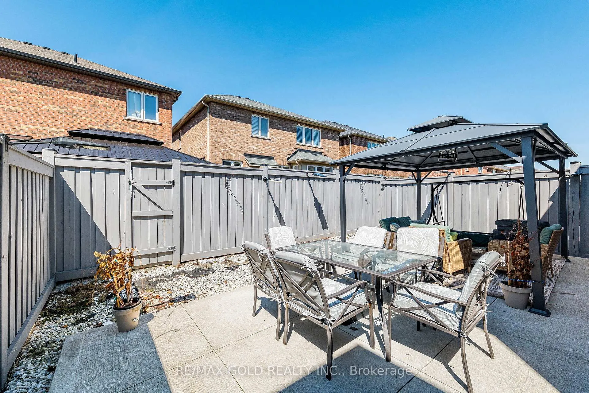 Photo 31 of 43 Arkwright Drive, Brampton, Northwest Brampton — HOMEH