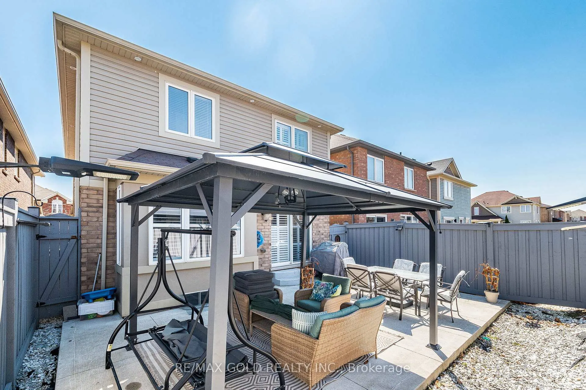 Photo 32 of 43 Arkwright Drive, Brampton, Northwest Brampton — HOMEH