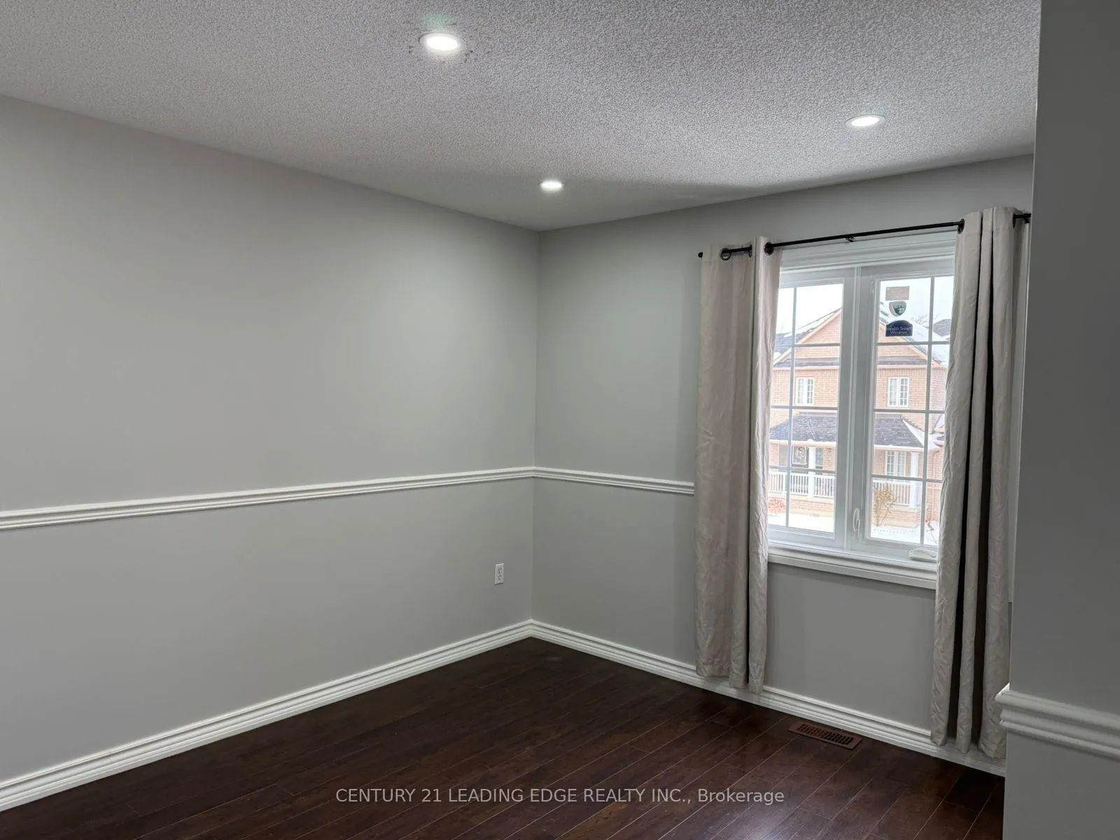 Photo 13 of 6 Cottontail Road, Brampton, Fletcher's Meadow — HOMEH