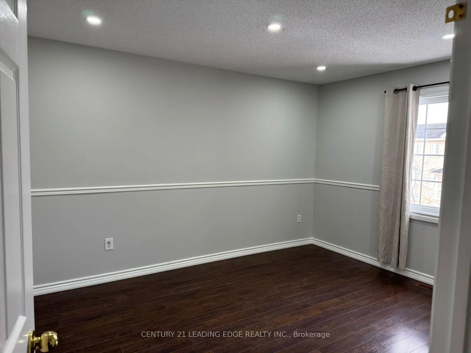 Photo 14 of 6 Cottontail Road, Brampton, Fletcher's Meadow — HOMEH