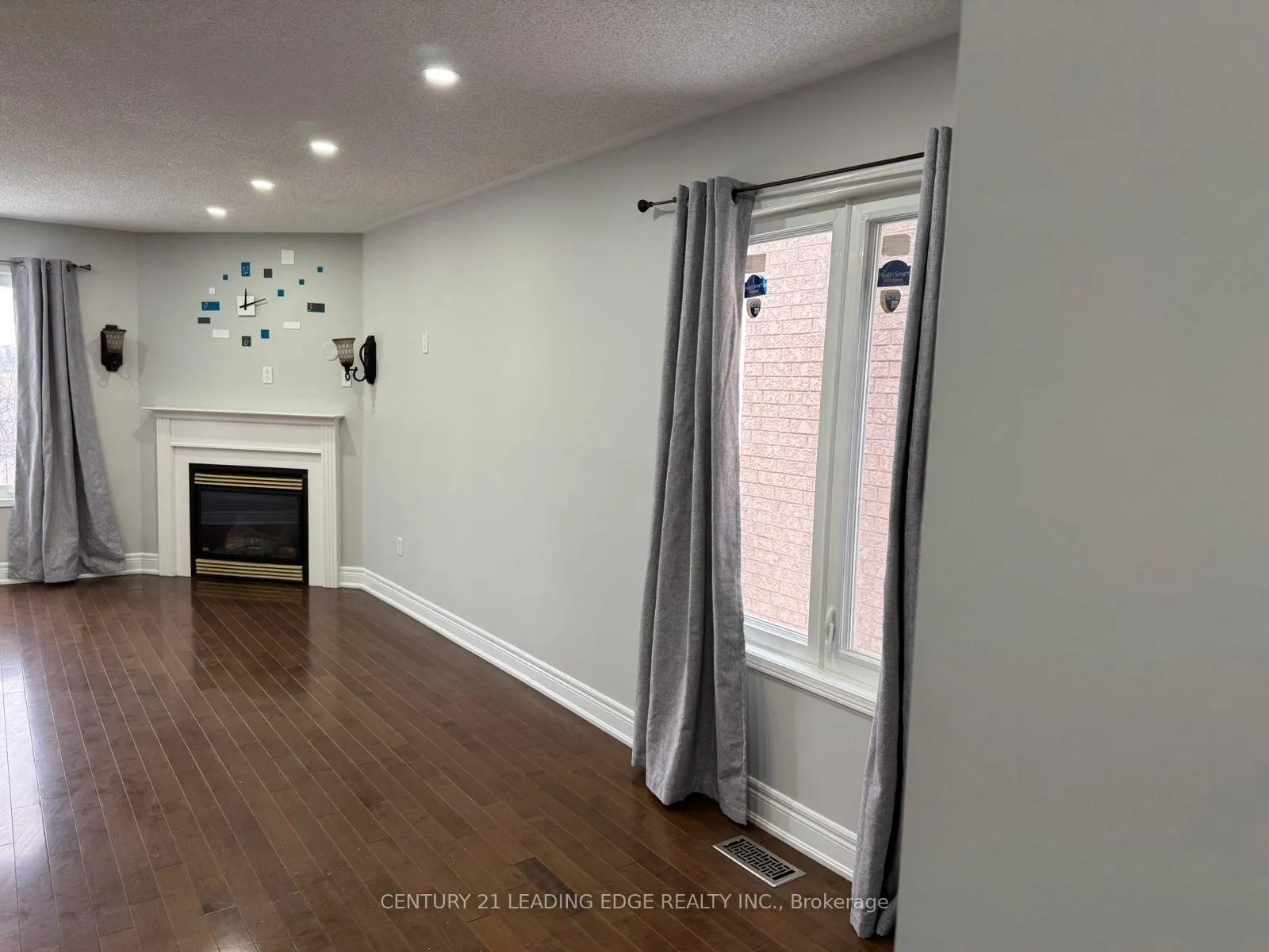 Photo 19 of 6 Cottontail Road, Brampton, Fletcher's Meadow — HOMEH