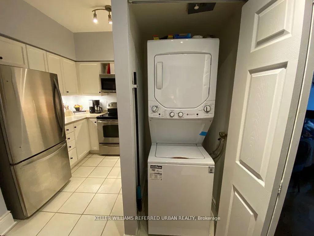 Photo 21 of Unit 805, 115 Richmond Street E, Toronto, Church-Yonge Corridor — HOMEH