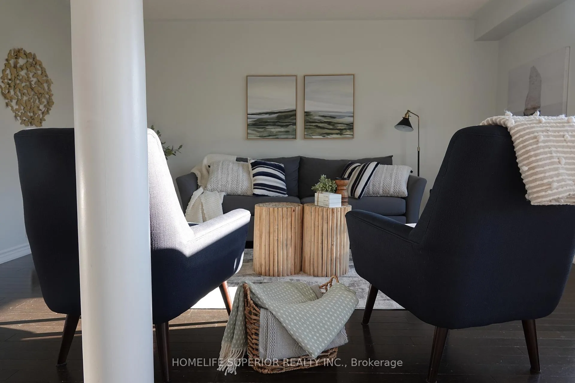 Photo 10 of 23 Laprade Square, Clarington, Bowmanville — HOMEH