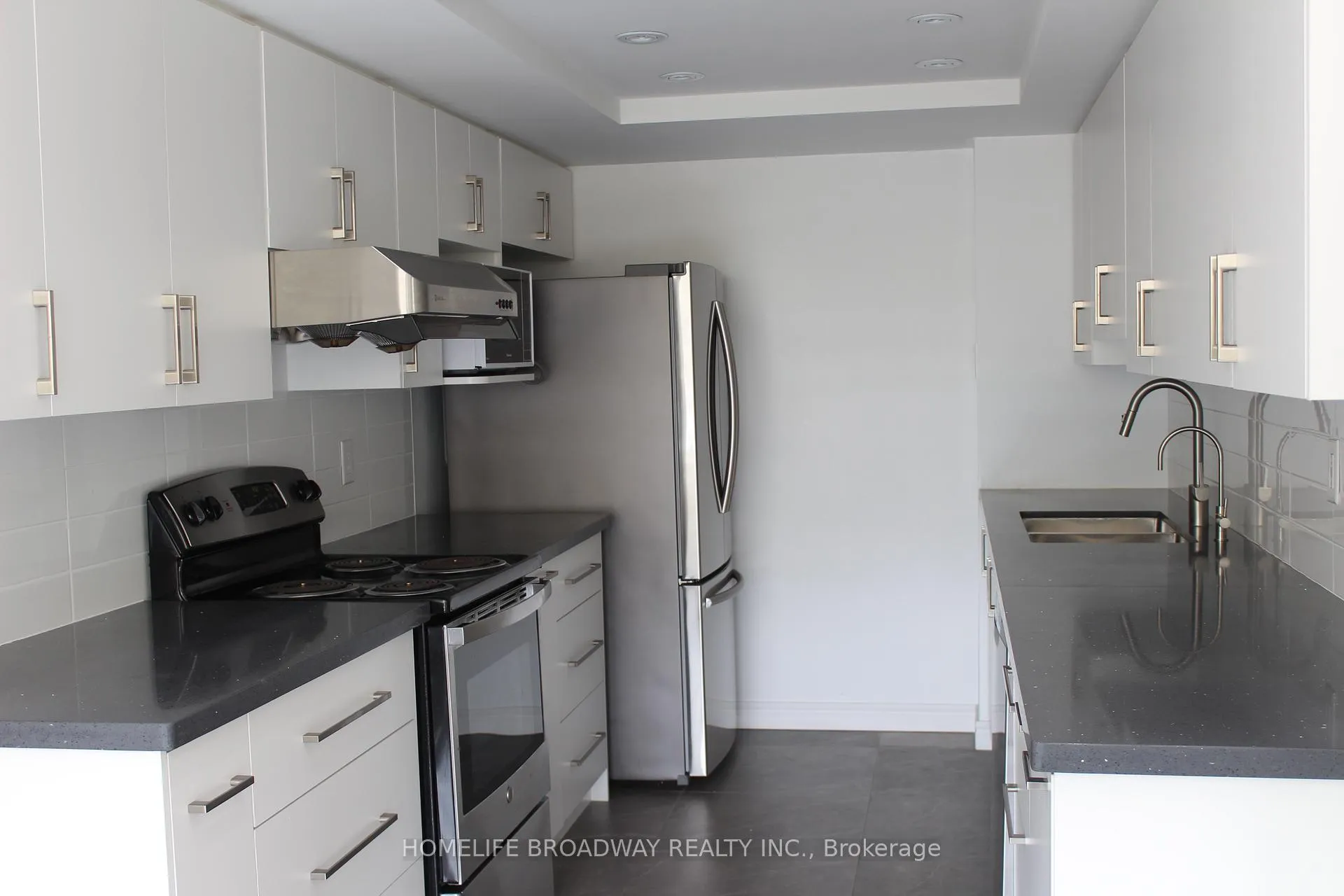 Photo 6 of Unit 604, 7825 Bayview Avenue, Markham, Aileen-Willowbrook — HOMEH