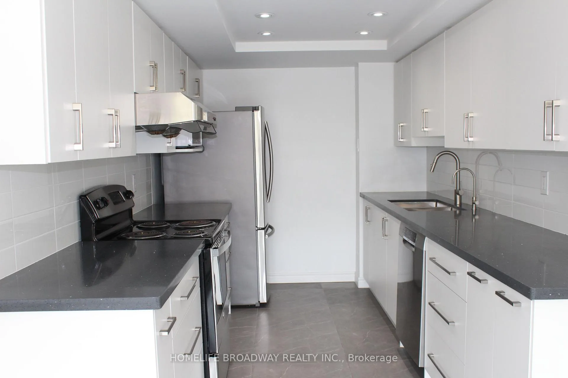 Photo 7 of Unit 604, 7825 Bayview Avenue, Markham, Aileen-Willowbrook — HOMEH