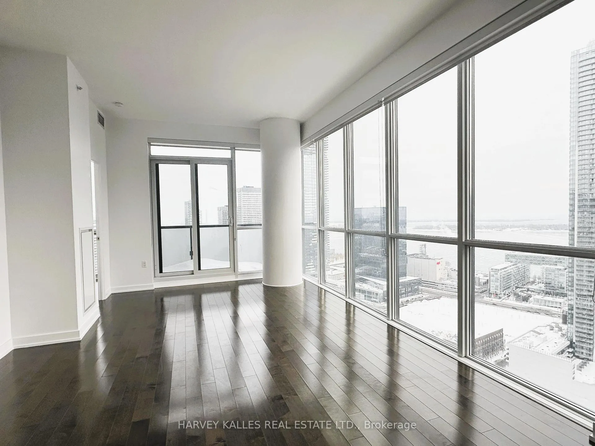 Photo 7 of Unit 3608, 1 The Esplanade, Toronto, Waterfront Communities — HOMEH