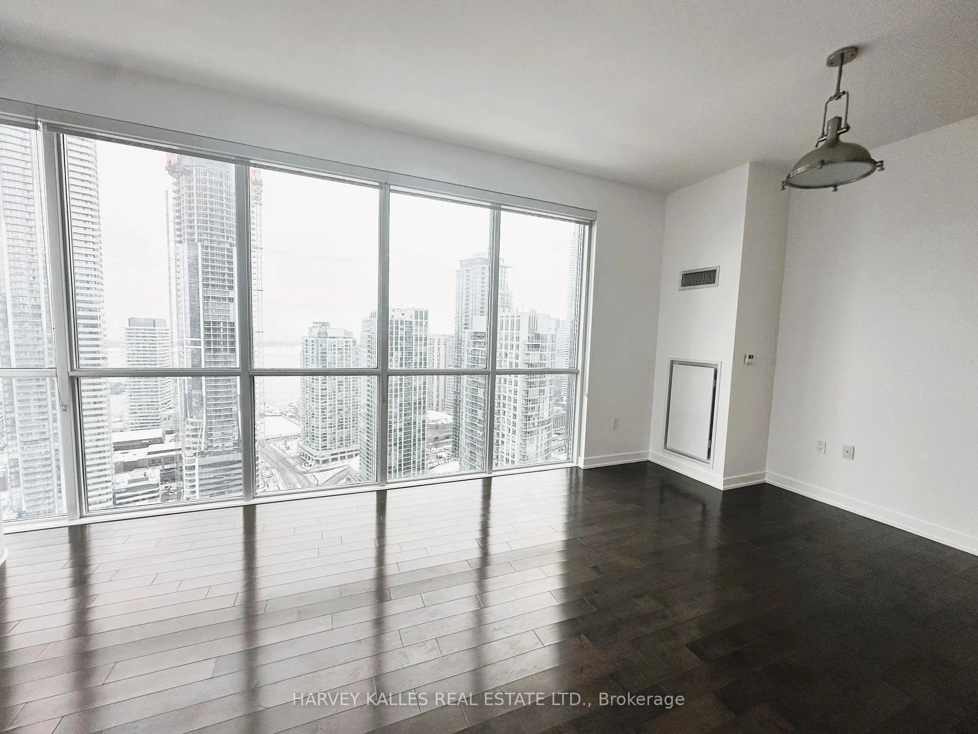 Photo 15 of Unit 3608, 1 The Esplanade, Toronto, Waterfront Communities — HOMEH