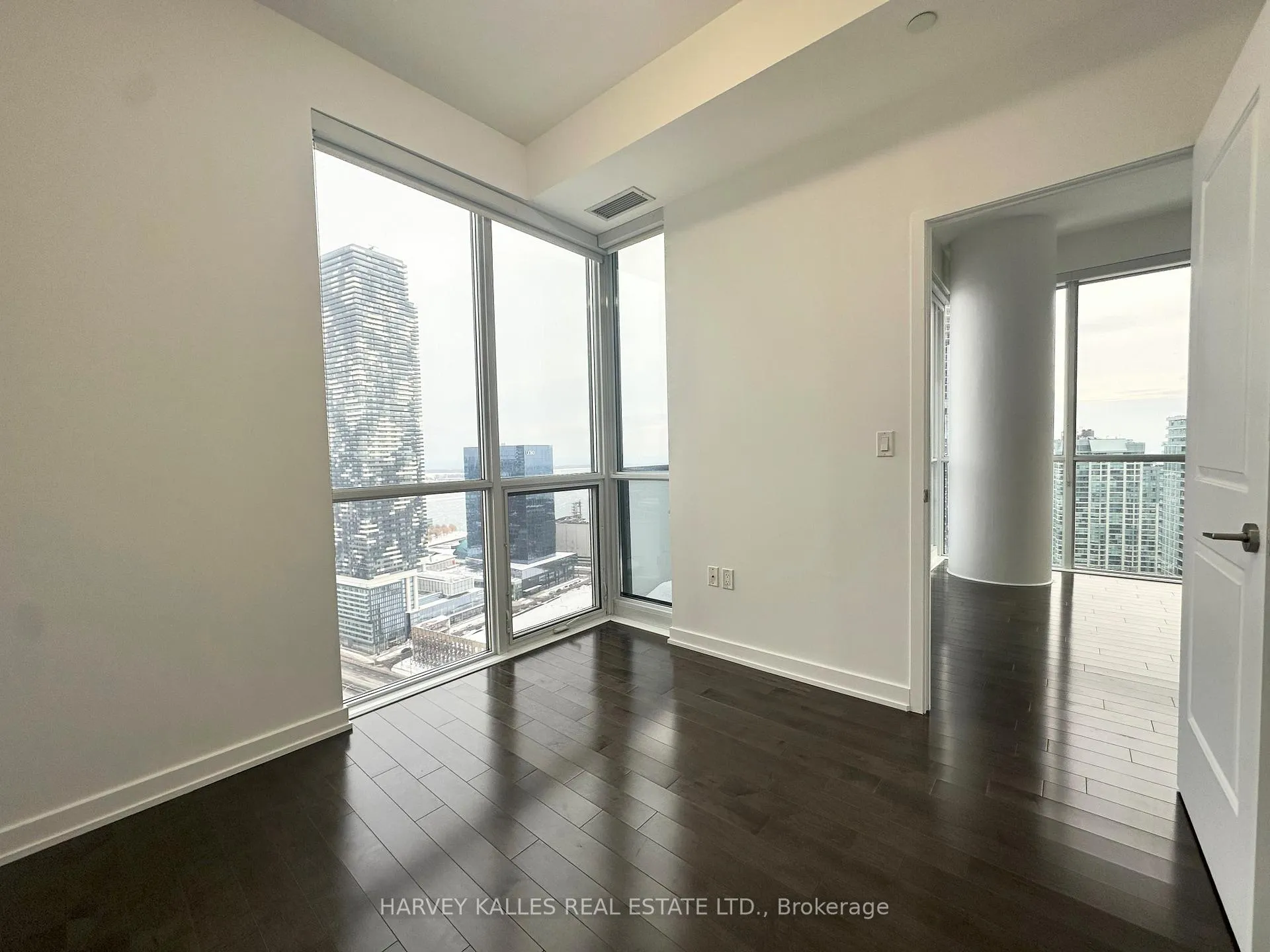 Photo 18 of Unit 3608, 1 The Esplanade, Toronto, Waterfront Communities — HOMEH