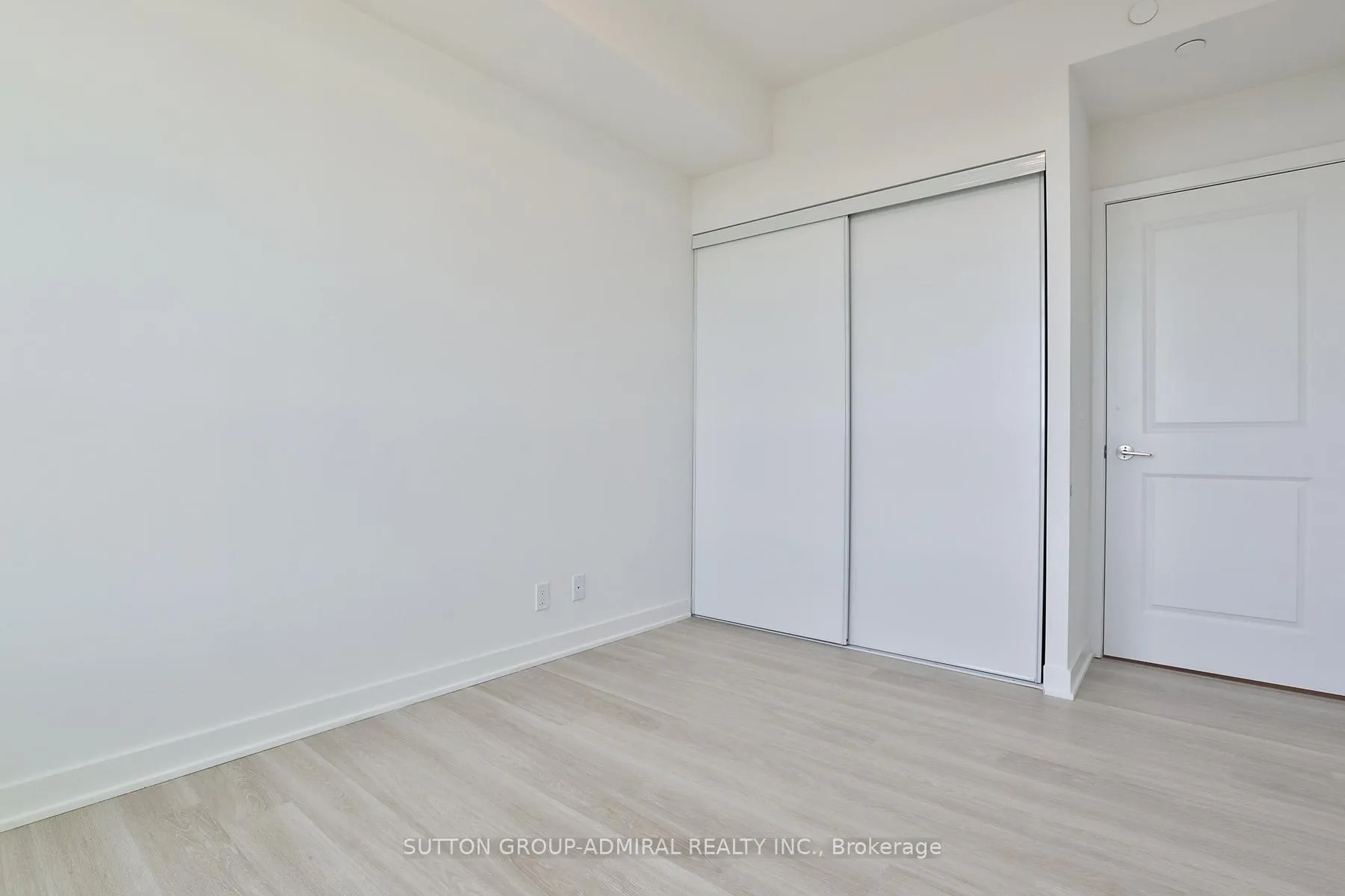 Photo 19 of Unit 1810A, 30 Upper Mall Way, Vaughan, Brownridge — HOMEH