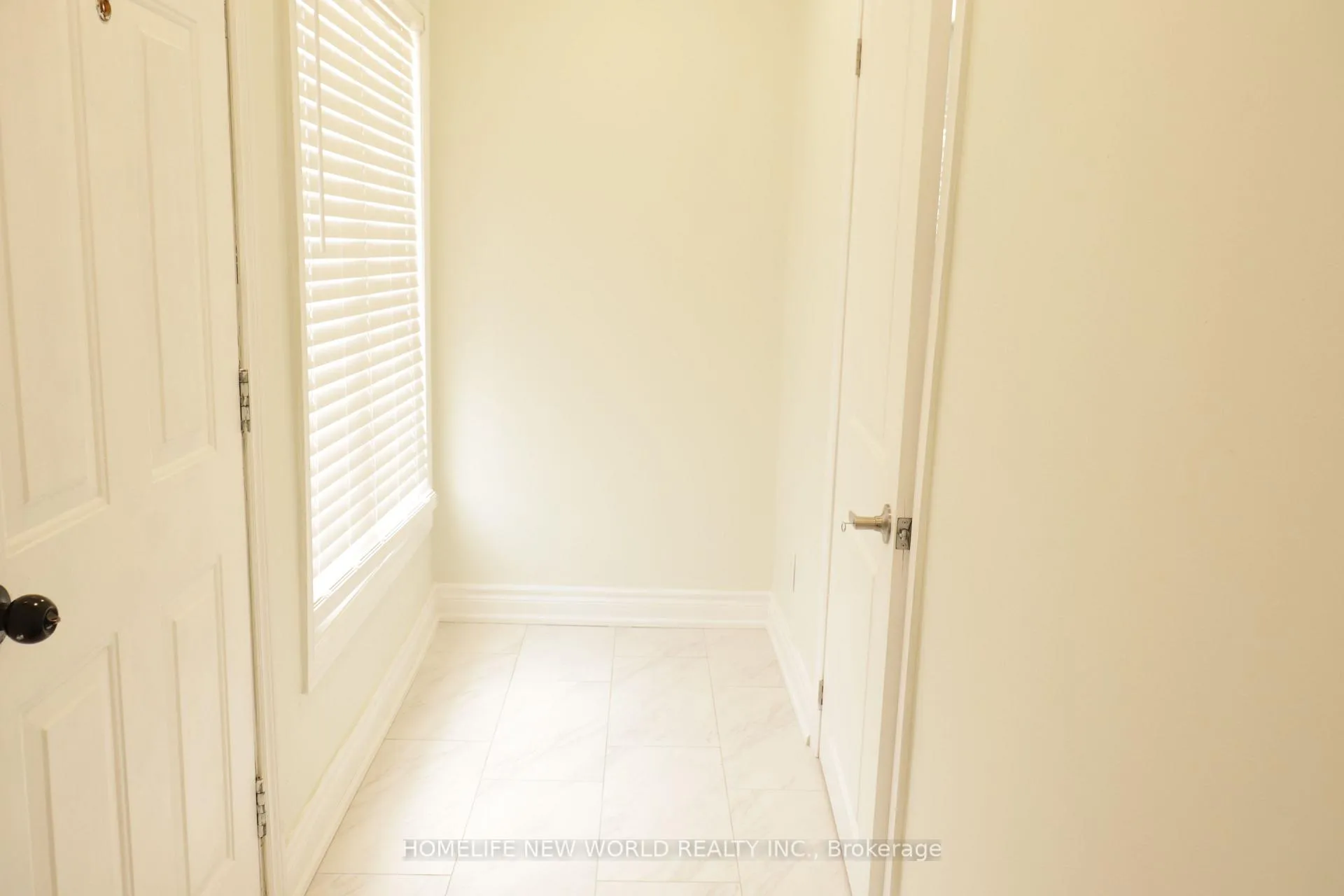 Photo 4 of Unit Unit 2, 291 Eulalie Avenue, Oshawa, Central — HOMEH