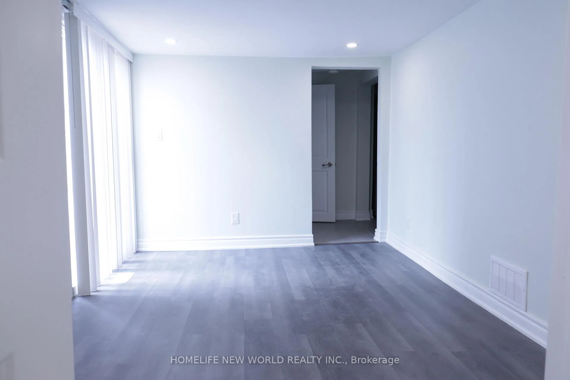 Photo 6 of Unit Unit 2, 291 Eulalie Avenue, Oshawa, Central — HOMEH
