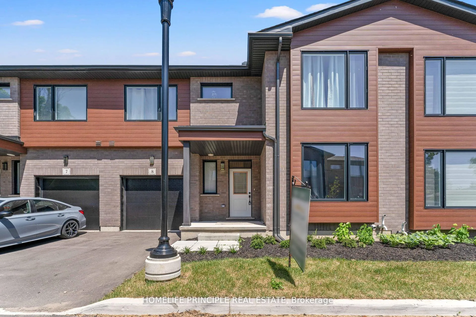 Front of Unit 8, 264 Blair Road