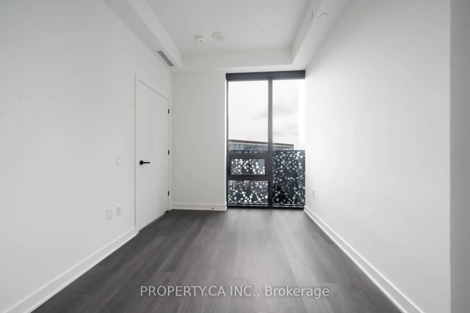 Photo 6 of Unit 4908, 55 Charles Street E, Toronto, Church-Yonge Corridor — HOMEH