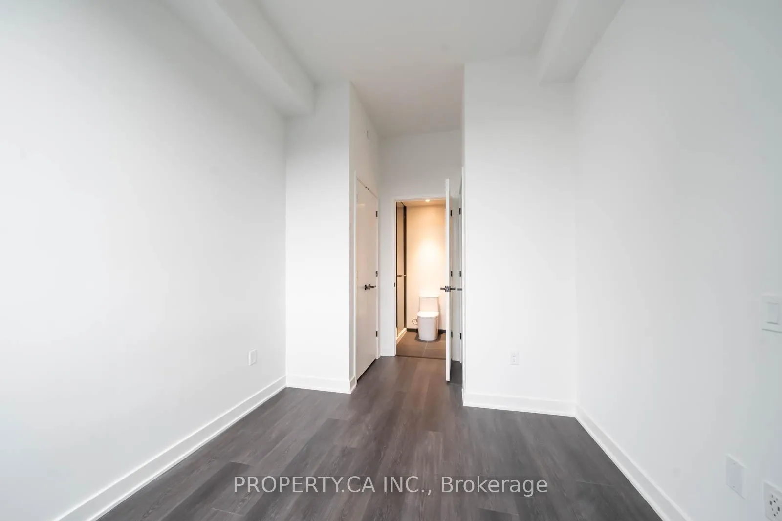 Photo 7 of Unit 4908, 55 Charles Street E, Toronto, Church-Yonge Corridor — HOMEH