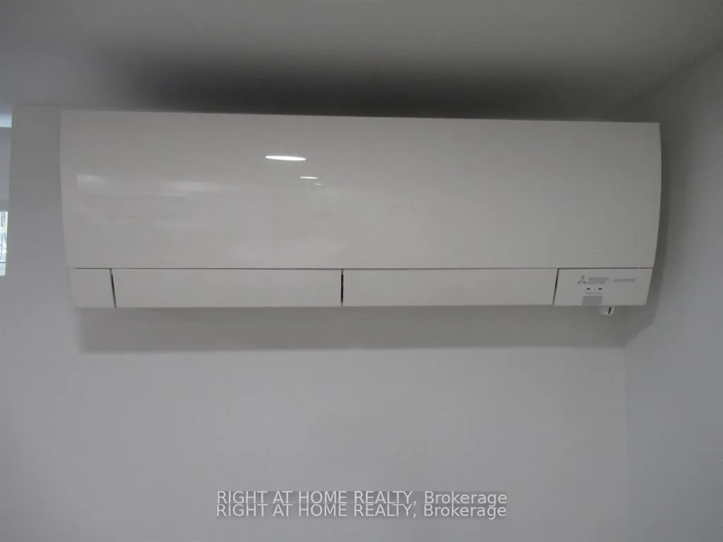 Photo 6 of Unit Lower, 272 Roxton Road, Toronto, Palmerston-Little Italy — HOMEH