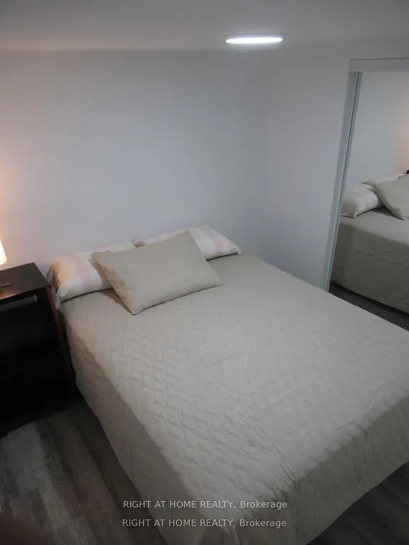 Photo 8 of Unit Lower, 272 Roxton Road, Toronto, Palmerston-Little Italy — HOMEH