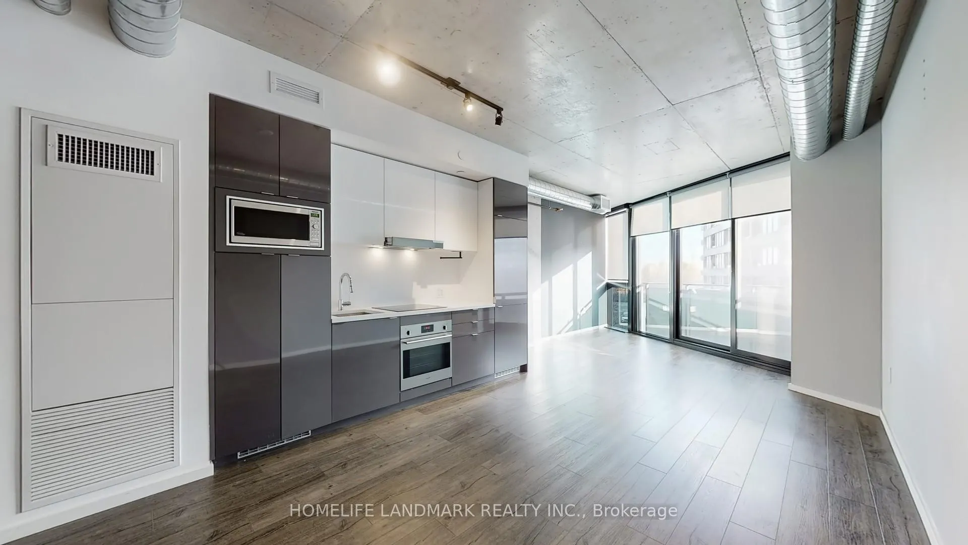 Photo 8 of Unit 301, 21 Lawren Harris Square, Toronto, Waterfront Communities — HOMEH