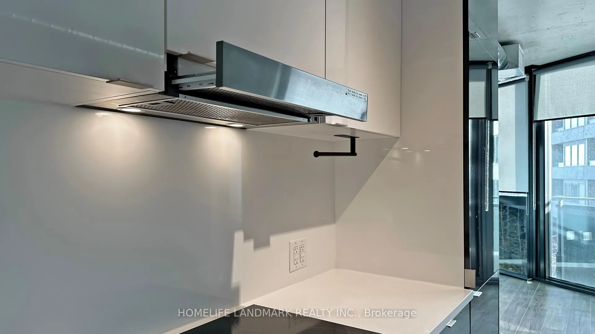 Photo 18 of Unit 301, 21 Lawren Harris Square, Toronto, Waterfront Communities — HOMEH