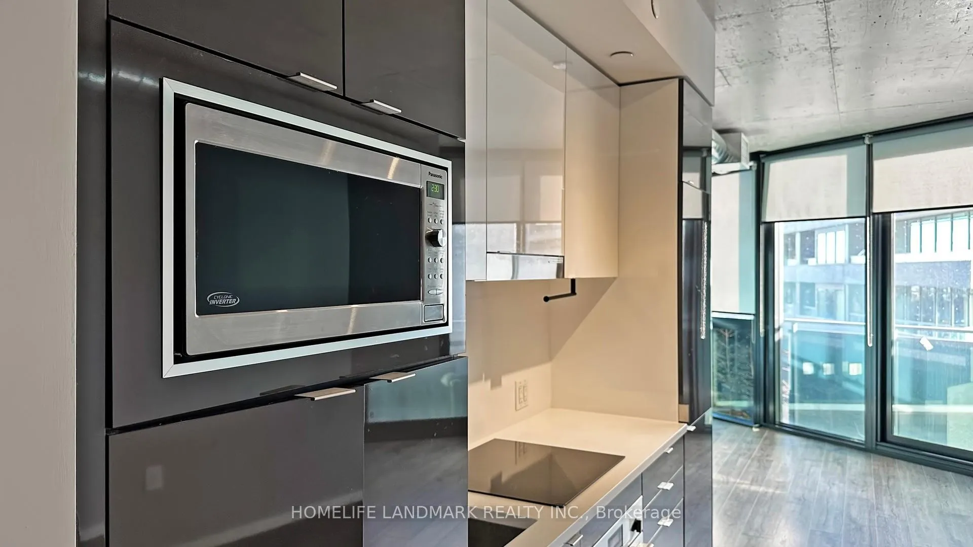 Photo 21 of Unit 301, 21 Lawren Harris Square, Toronto, Waterfront Communities — HOMEH