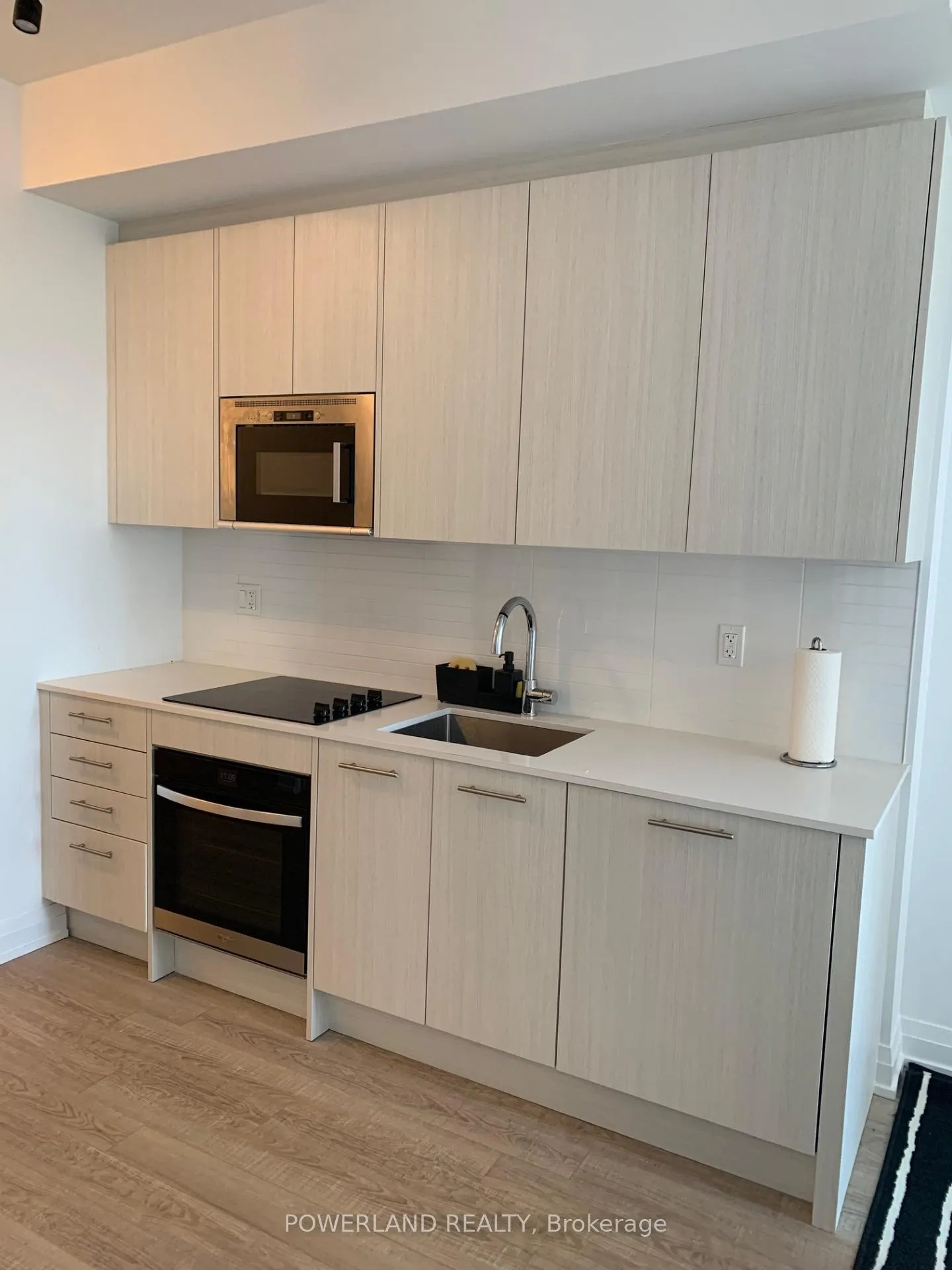 Photo 8 of Unit 906, 286 Main Street, Toronto, East End-Danforth — HOMEH