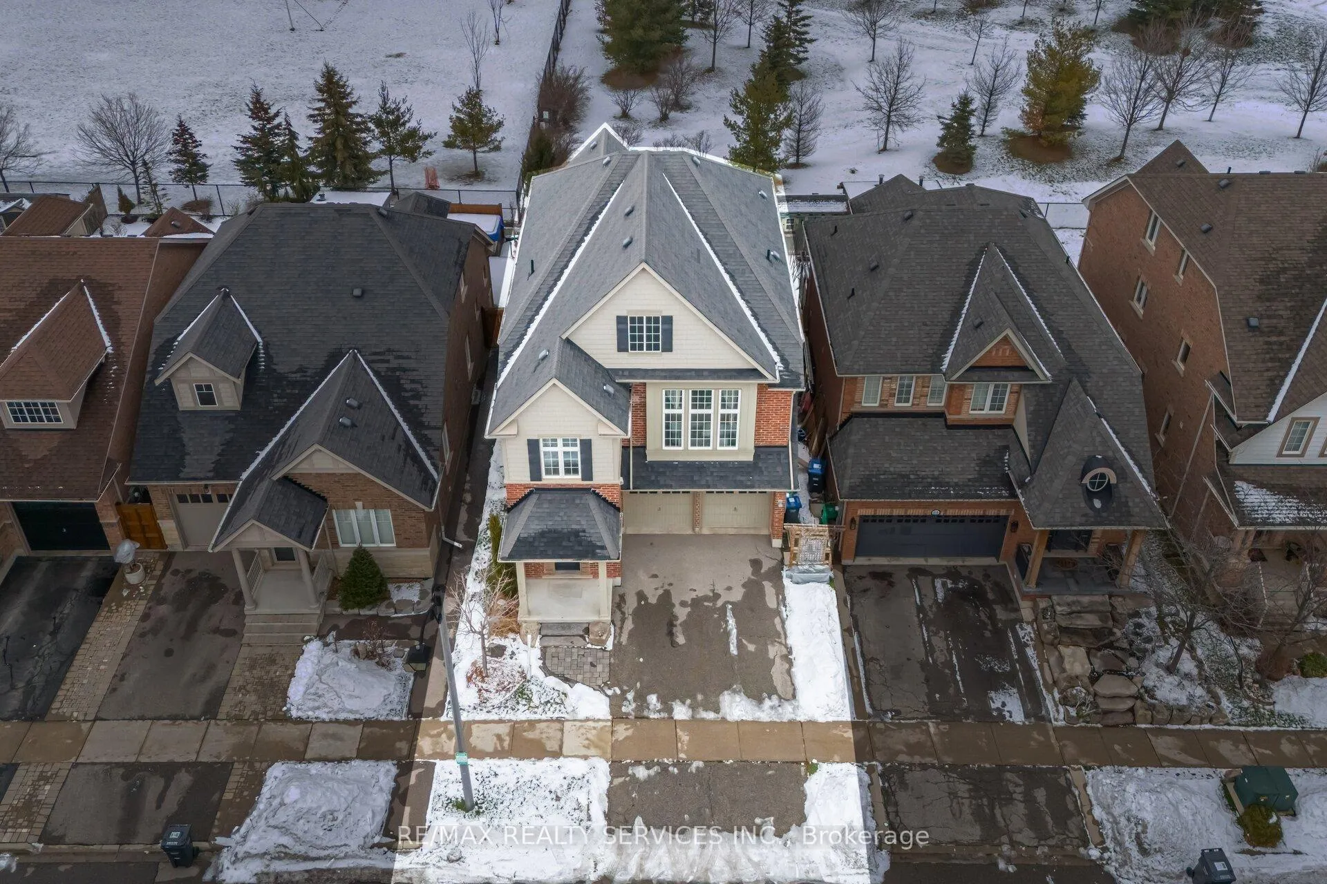 Photo 2 of 82 Waterville Way, Caledon, Rural Caledon — HOMEH