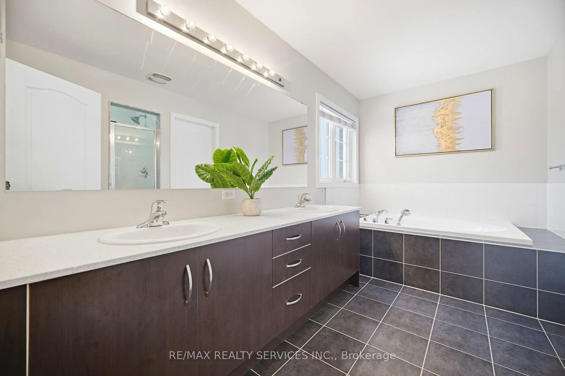 Photo 30 of 82 Waterville Way, Caledon, Rural Caledon — HOMEH