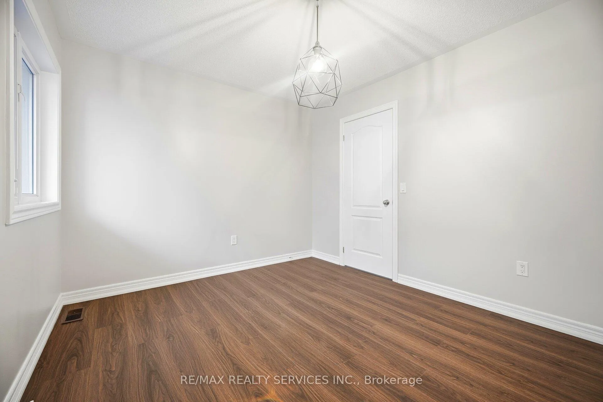 Photo 36 of 82 Waterville Way, Caledon, Rural Caledon — HOMEH
