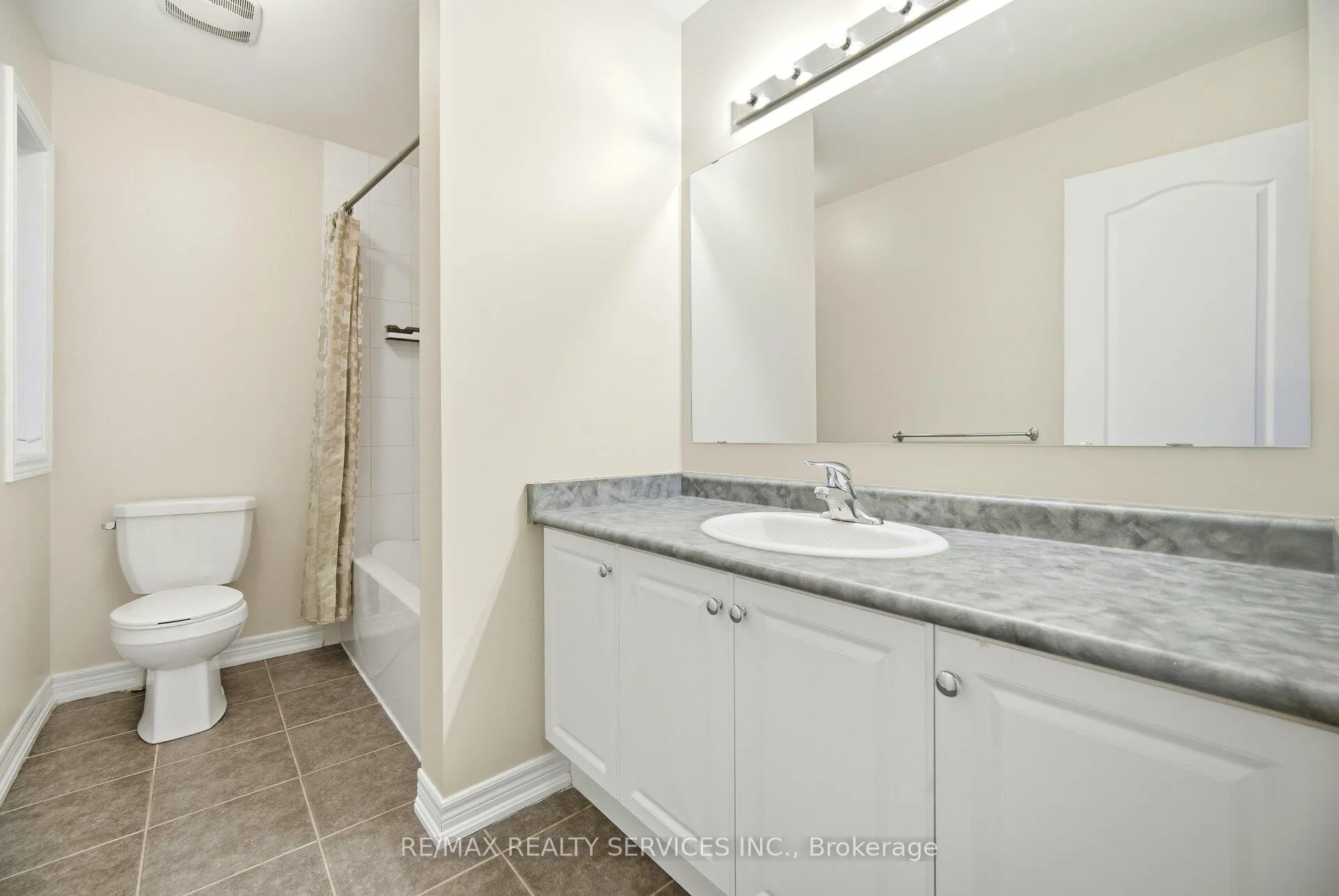 Photo 39 of 82 Waterville Way, Caledon, Rural Caledon — HOMEH