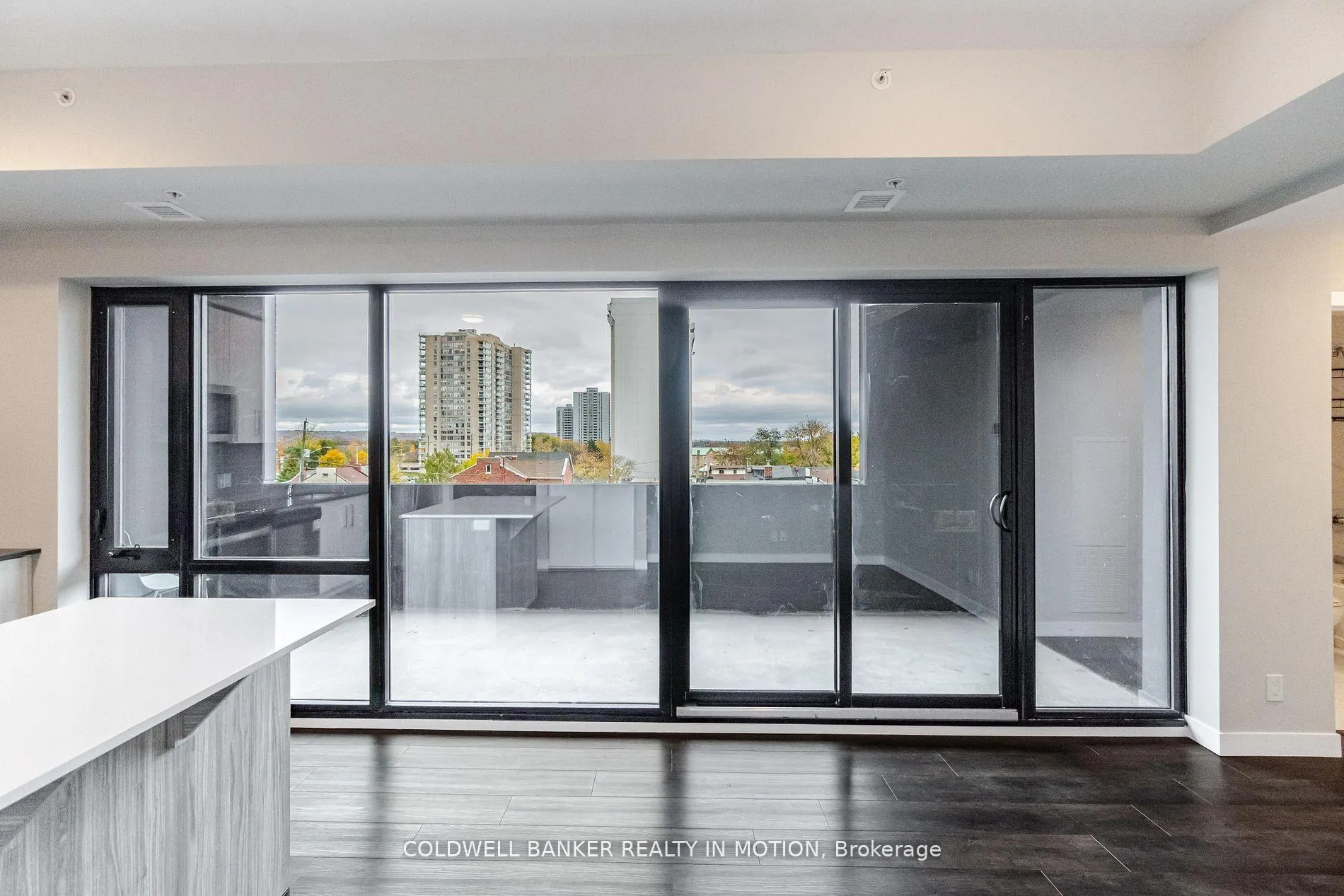 Photo 23 of Unit 303, 15 Queen Street S, Hamilton, Central — HOMEH