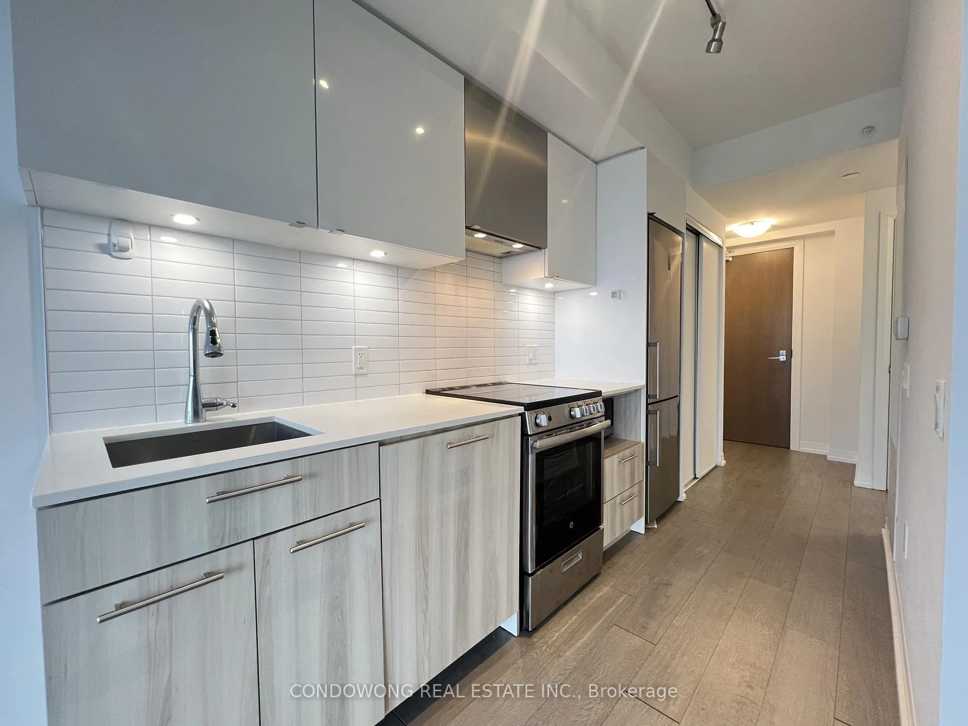 Front of Unit 3001, 251 Jarvis Street