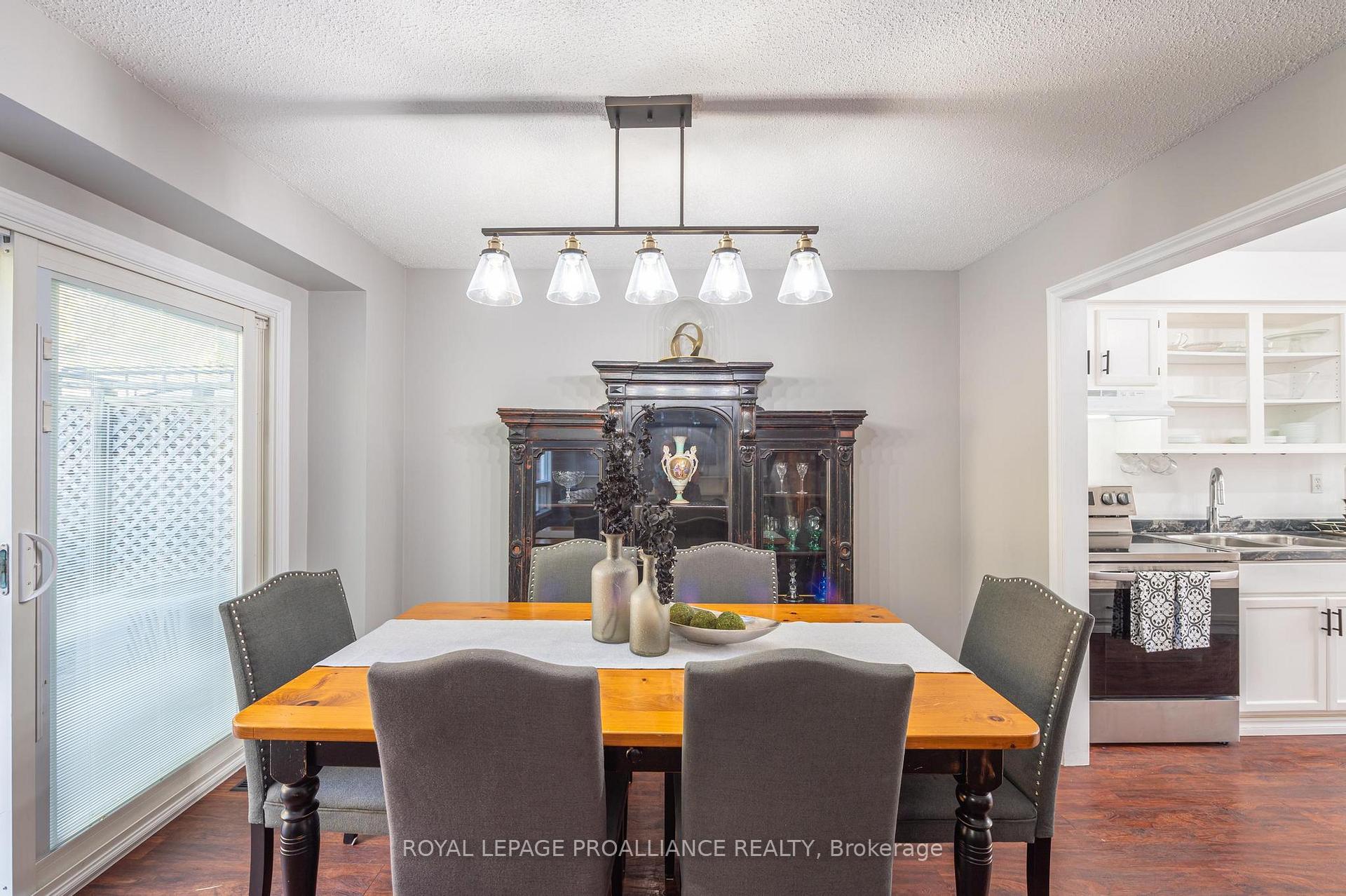 Photo 6 of 163 Sutherland Crescent, Cobourg — HOMEH