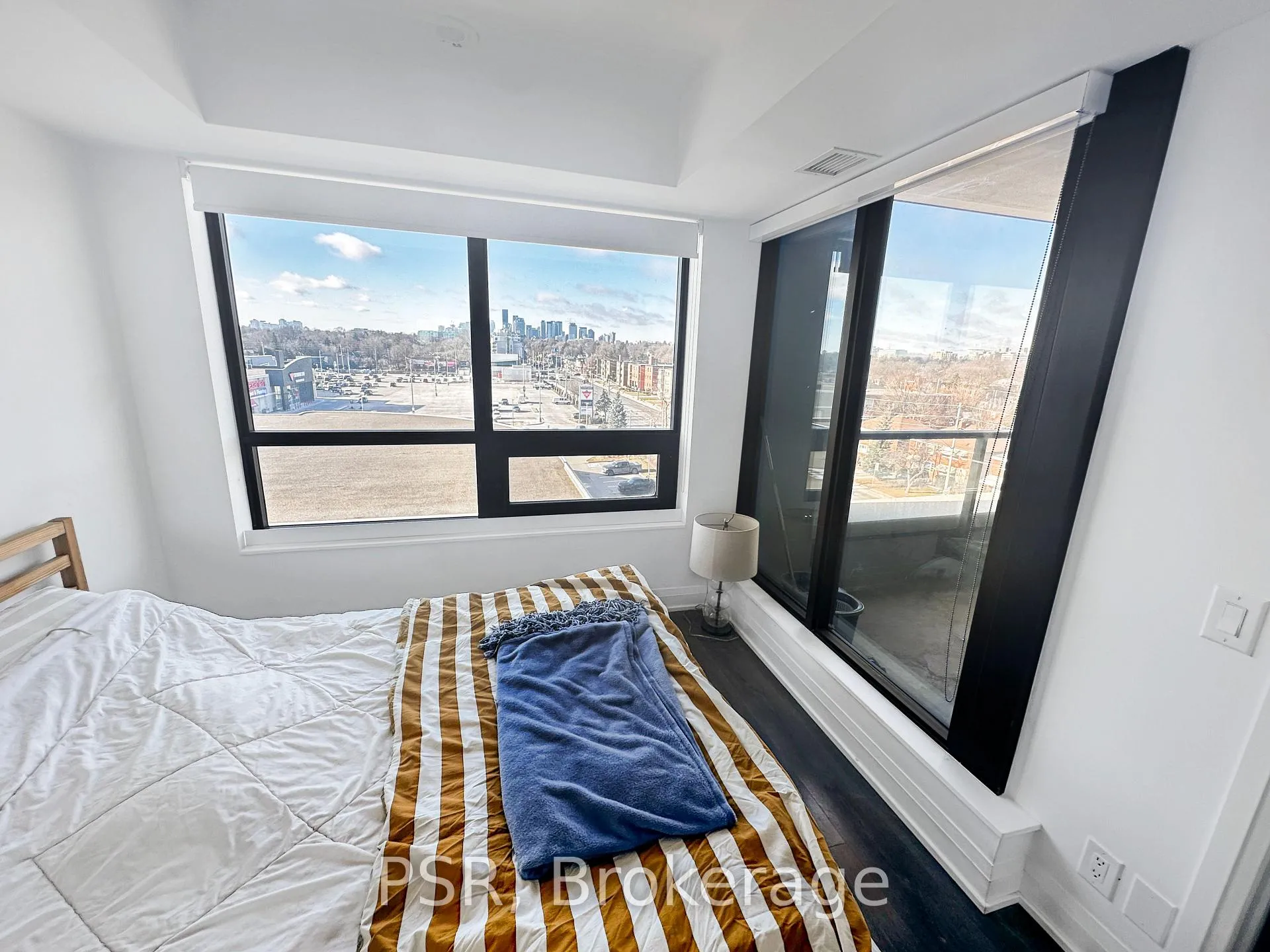 Photo 8 of Unit 519, 33 Frederick Todd Way, Toronto, Leaside — HOMEH